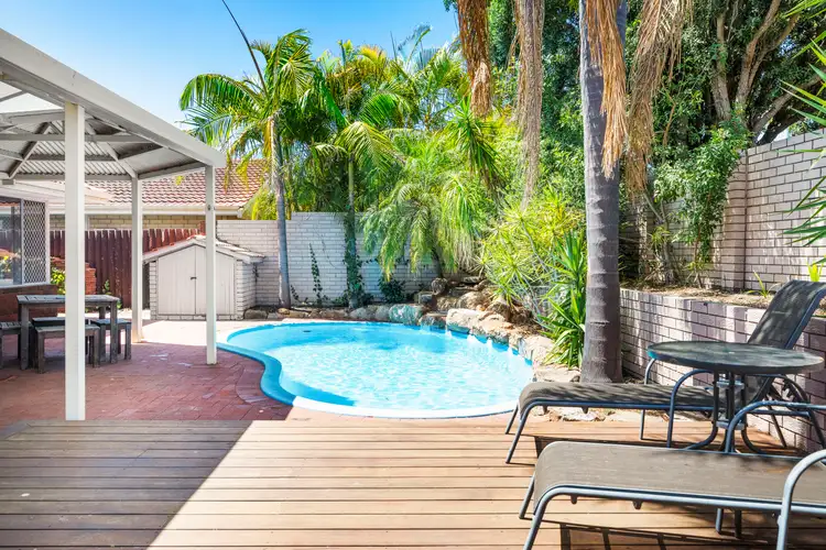 9 Melaleuca Drive