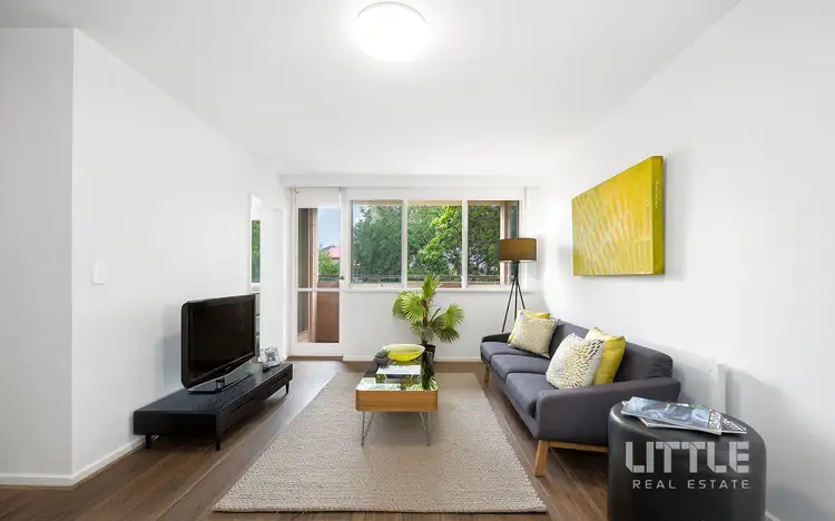 Third view of Homely apartment listing, 2/30 Munro Street, Hawthorn East VIC 3123