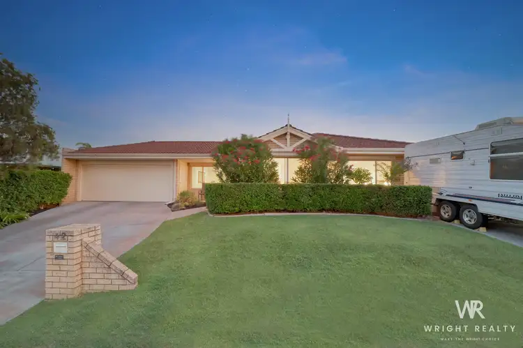 42 Plumdale Way, Woodvale WA 6026