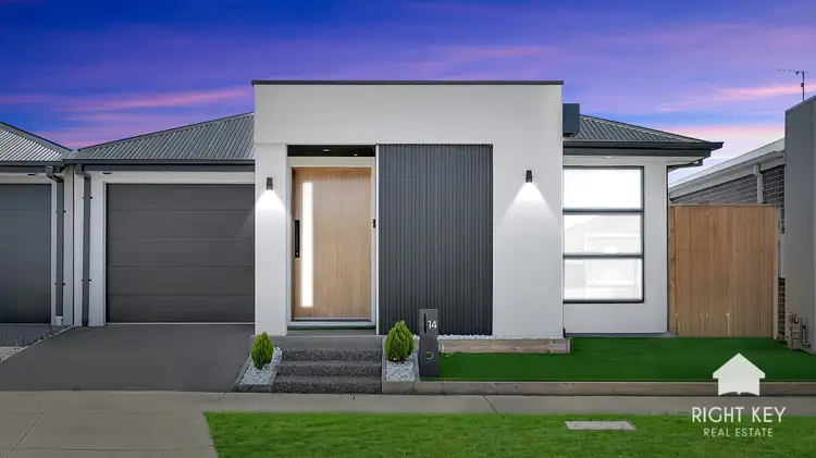 14 REMINIS DRIVE, Donnybrook VIC 3064