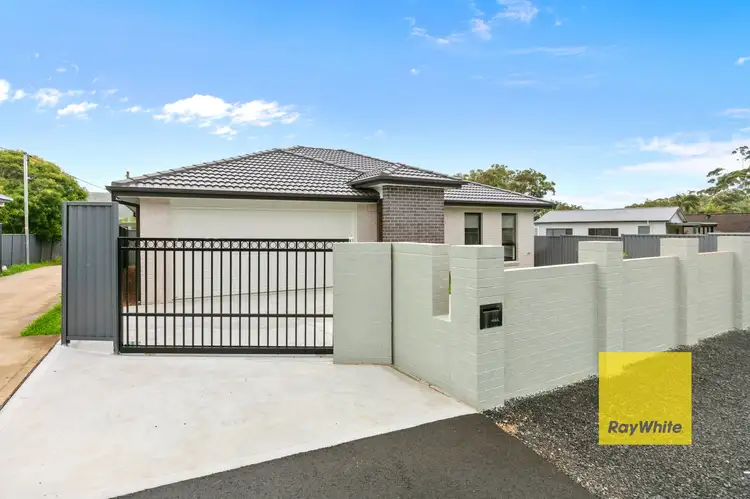 957 The Entrance Road, Forresters Beach NSW 2260