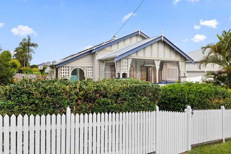 Second view of Homely house listing, 7 Goldsworthy Avenue, Hamilton QLD 4007