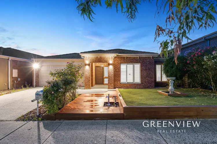 28 Charlock Drive, Cranbourne North VIC 3977