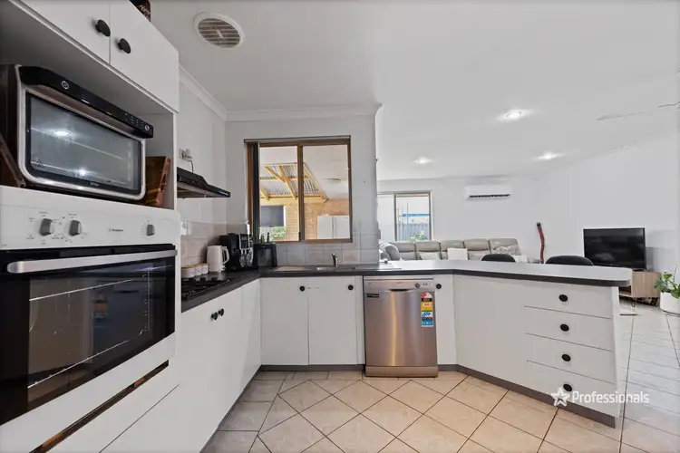 Sixth view of Homely house listing, 24 Nagle Close, Mount Tarcoola WA 6530