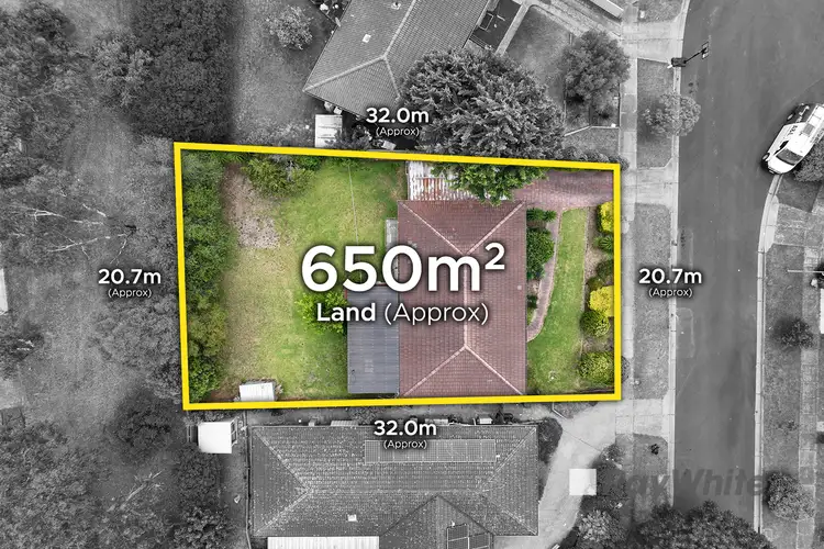 Second view of Homely house listing, 5 Elder Close, Hallam VIC 3803