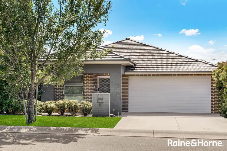 11 Langton Street, Riverstone NSW 2765