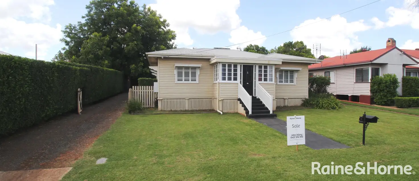 Main view of Homely house listing, 10 Carinya Street, Kingaroy QLD 4610