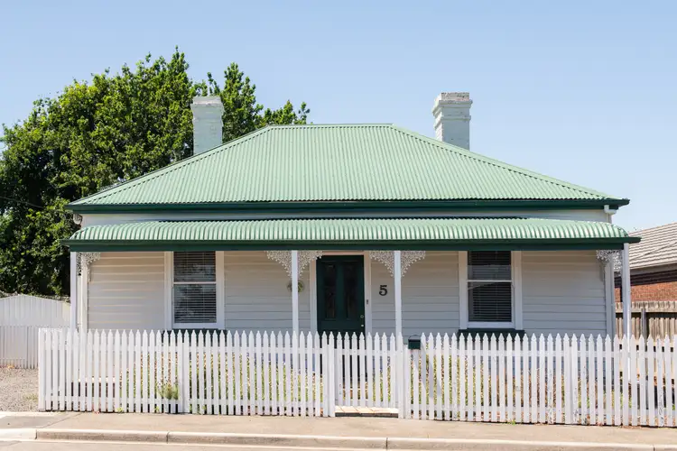 5 Macquarie Street, Evandale TAS 7212