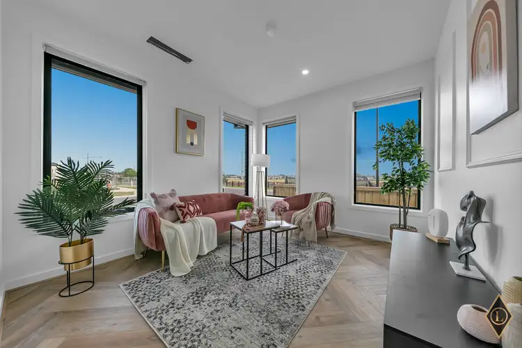 Sixth view of Homely house listing, 18 EMILIA CIRCUIT, Fraser Rise VIC 3336