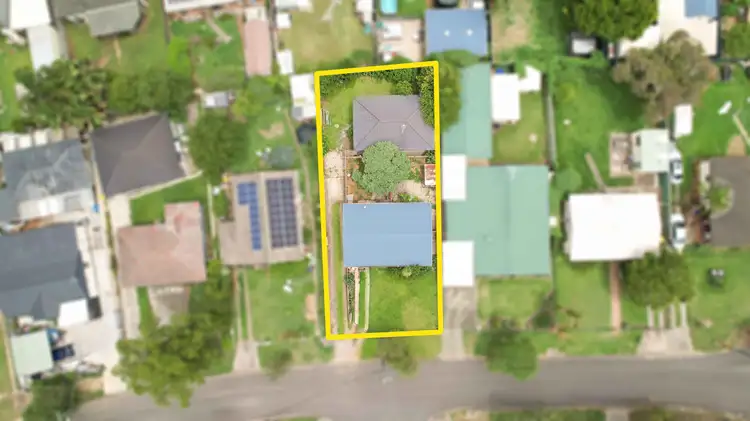 76 & 76a Neriba Crescent, Whalan NSW 2770
