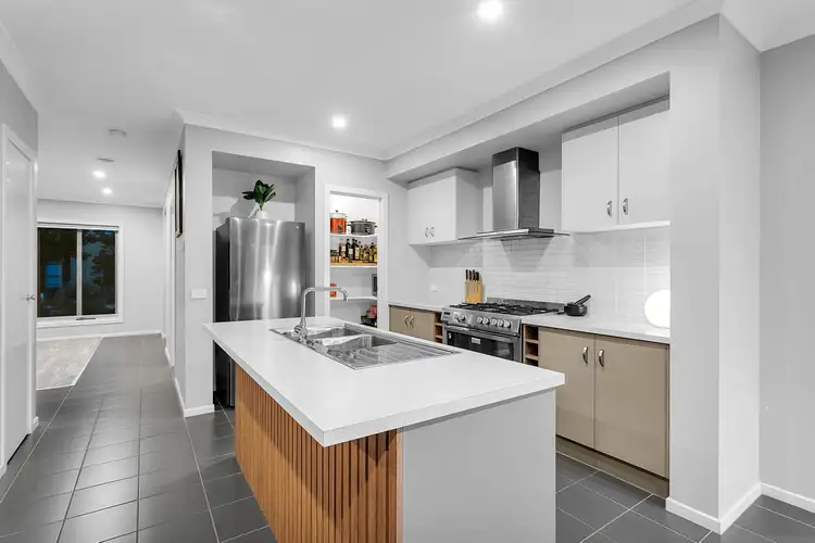 Fourth view of Homely house listing, 9 Egret Way, Pakenham VIC 3810