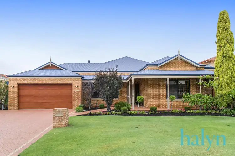 11 Heysen Crest, Woodvale WA 6026