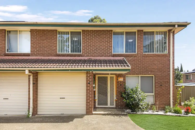 2/22 Hillcrest Road, Quakers Hill NSW 2763