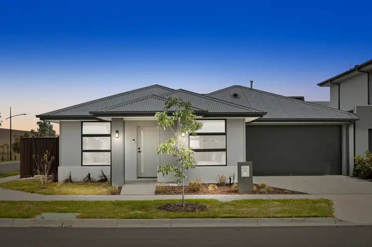 1 Verdant Drive, Donnybrook VIC 3064