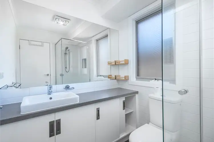 Fifth view of Homely house listing, 15 Vista Close, Gisborne VIC 3437