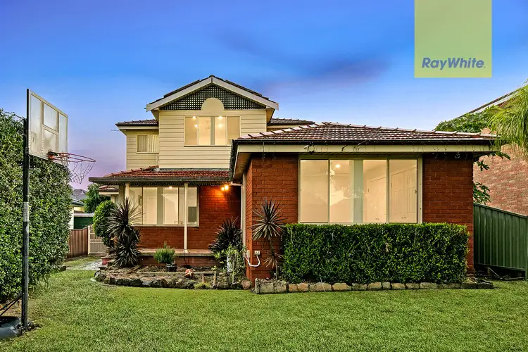 27 Langdale Avenue, Revesby NSW 2212