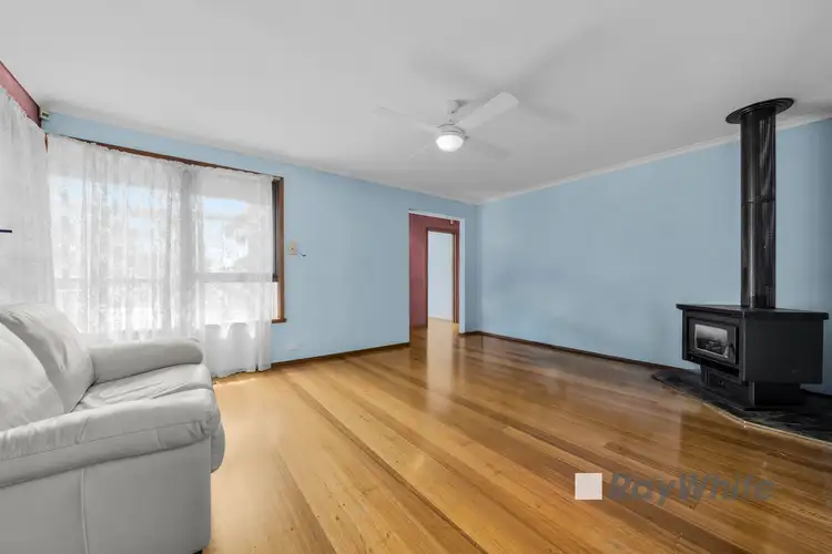 Sixth view of Homely house listing, 7 Wanda Court, Hallam VIC 3803