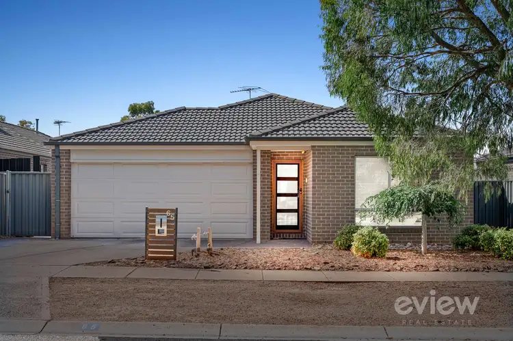 65 Weavers Street, Manor Lakes VIC 3024