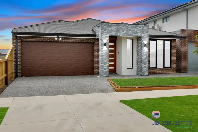 Second view of Homely house listing, 52 Reed Court, Deanside VIC 3336