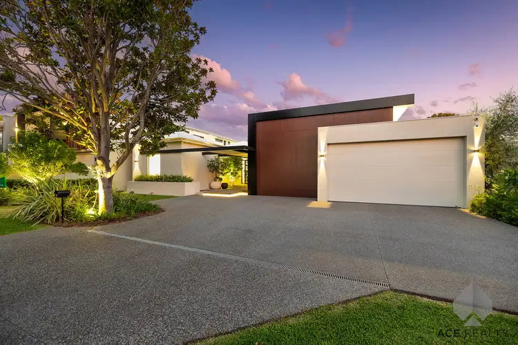 4 Armstrong Road, Applecross WA 6153