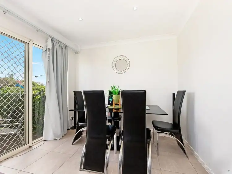 2/97-99 Eugaree Street, Southport QLD 4215