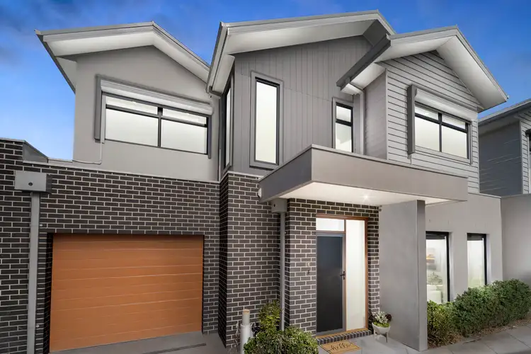 Main view of Homely house listing, 2/19 Marsh Street, Maidstone VIC 3012