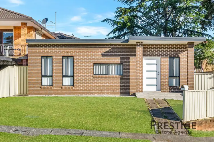 15A Piesley Street, Prairiewood NSW 2176