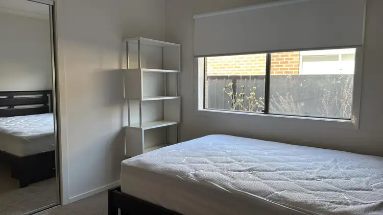 Fifth view of Homely house listing, 6 Daybreak Vista, Craigieburn VIC 3064