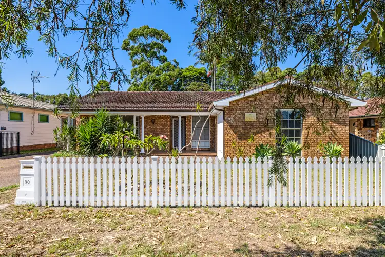 30 Strathmore Road, Mallabula NSW 2319