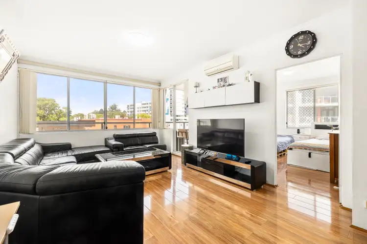 301/13 Spencer Street, Fairfield NSW 2165