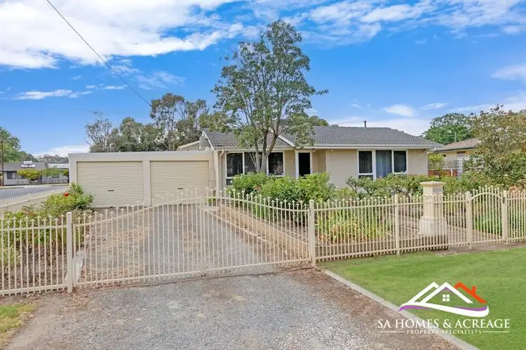 21 Clark Terrace, Angaston SA 5353