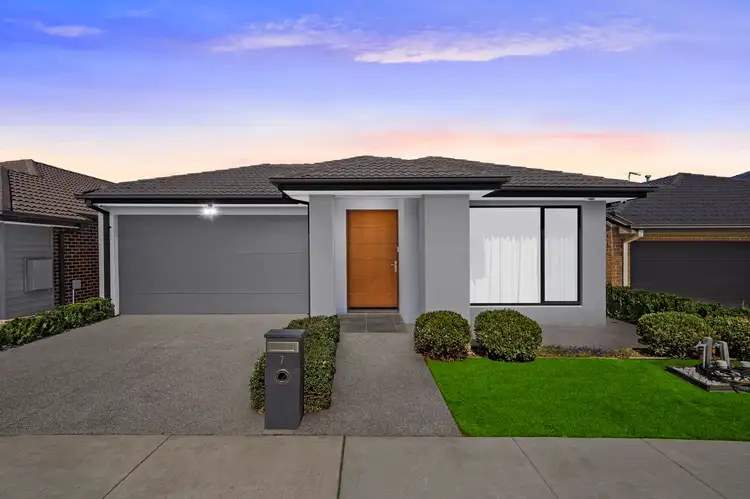 7 Mantle Street, Wollert VIC 3750