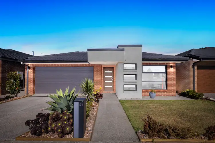 21 Pepita Crescent, Manor Lakes VIC 3024
