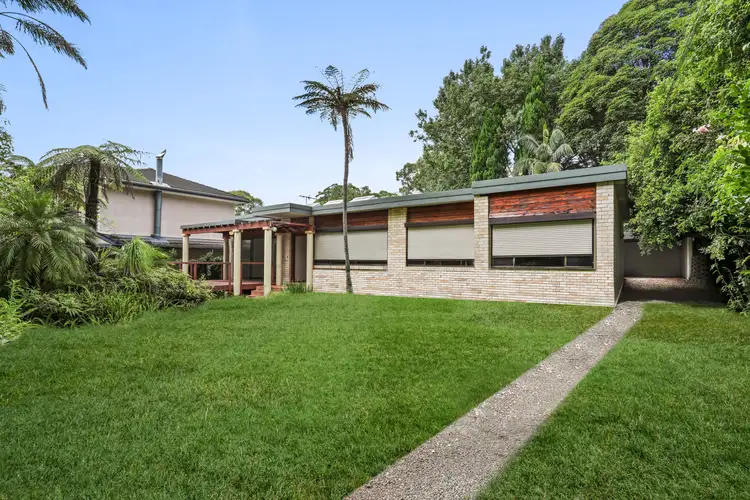 7 Gladys Avenue