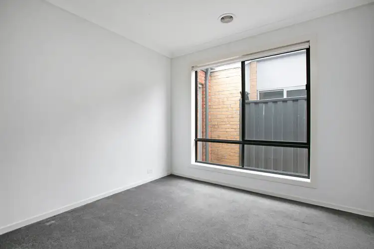 Sixth view of Homely house listing, 10 Blackcurrant Circuit, Mernda VIC 3754