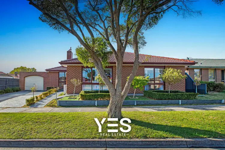 2 Evelyn Court, Hampton Park VIC 3976