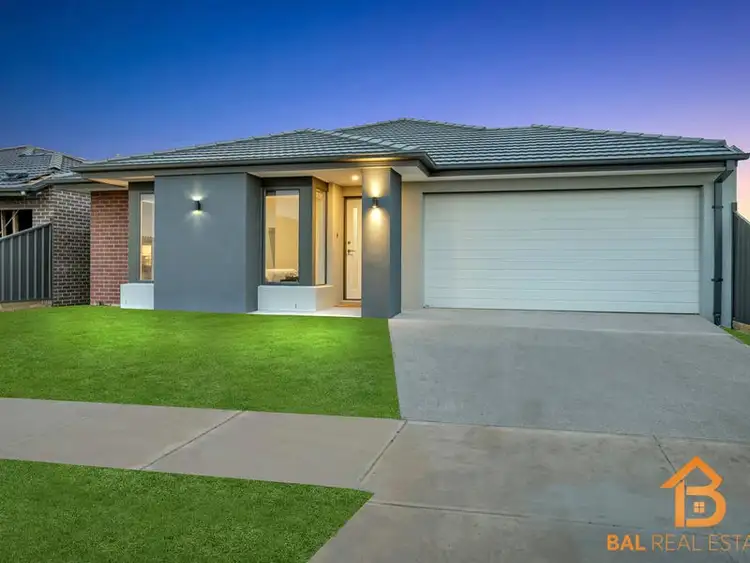 Second view of Homely house listing, 6 Ballad Street, Strathtulloh VIC 3338