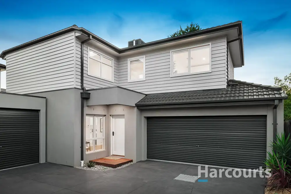 Main view of Homely townhouse listing, 2/25 Selworthy Avenue, Oakleigh South VIC 3167
