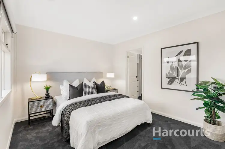 Fifth view of Homely townhouse listing, 2/25 Selworthy Avenue, Oakleigh South VIC 3167