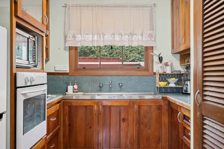 Fifth view of Homely unit listing, 6/25-27 Gellibrand Street, Colac VIC 3250