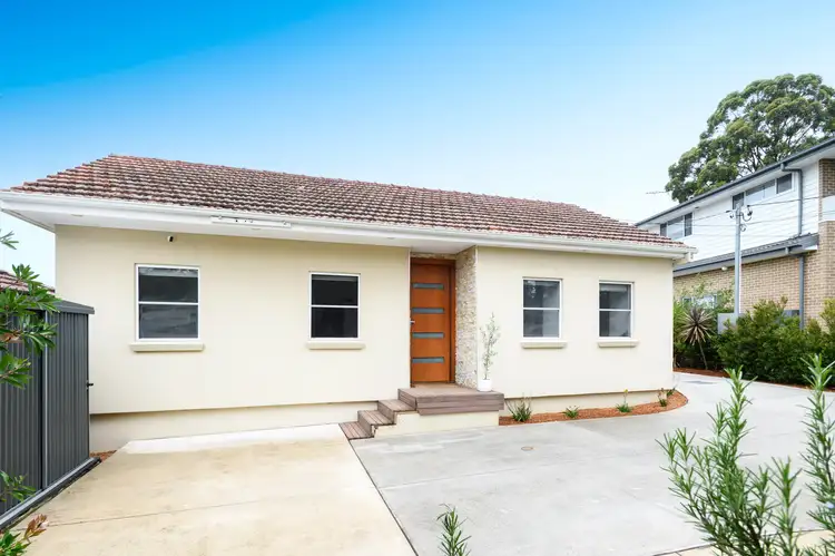 Second view of Homely house listing, 6 Samuels Avenue, Jannali NSW 2226