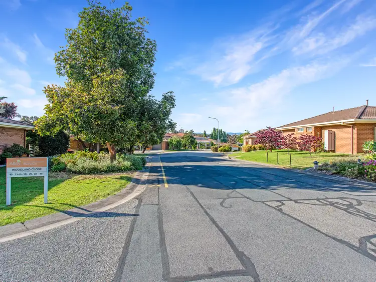 Main view of Homely retirement listing, 71 Springfield Court, West Albury NSW 2640