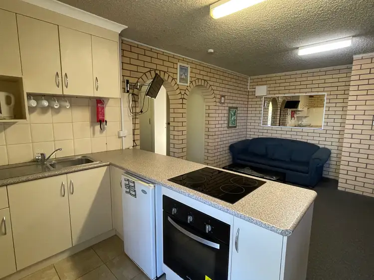89 Lake Bunga Beach Road