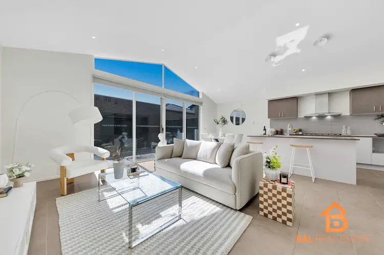 4 Rupert Walk, Truganina VIC 3029