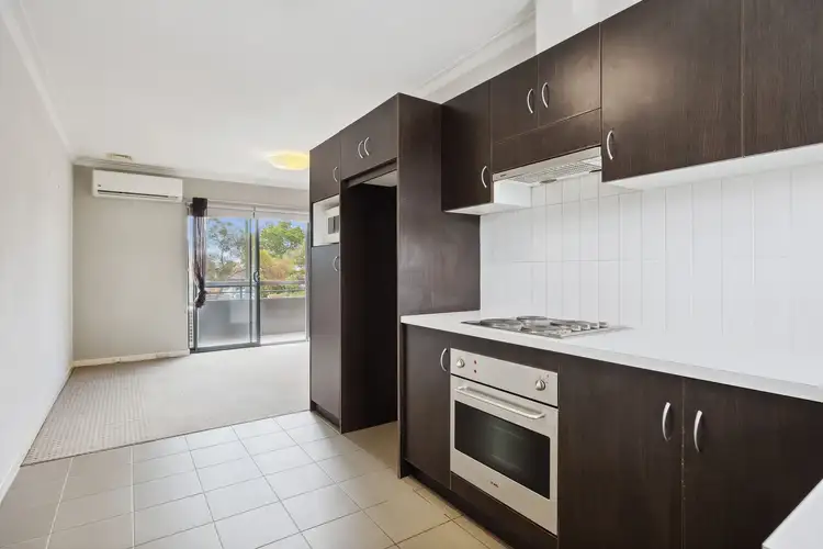 Fifth view of Homely apartment listing, 17/30 Lorraine Place, Hamilton Hill WA 6163