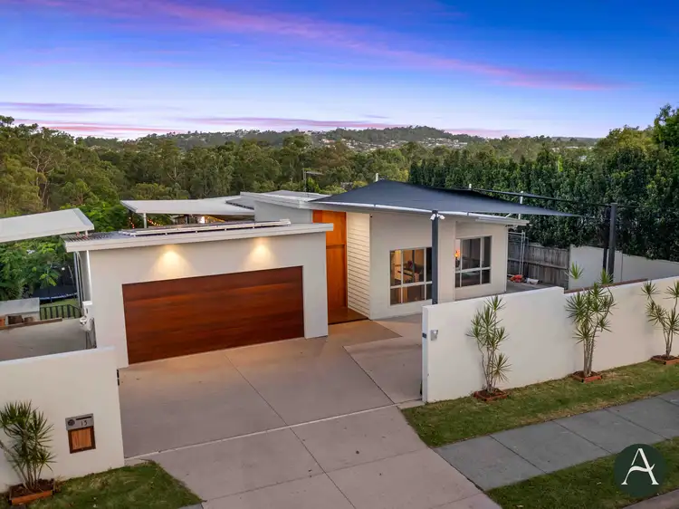 13 Harriet Lane, Oxenford QLD 4210