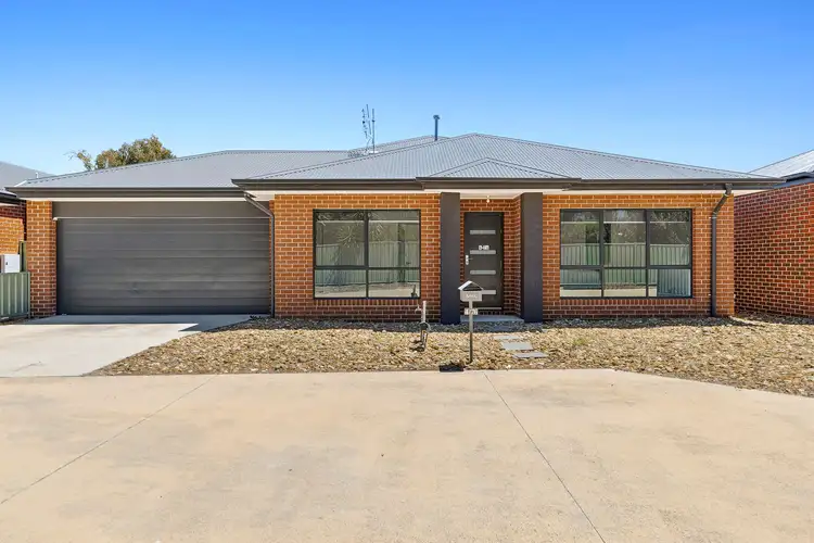 4/76 Taylor Street, Ascot VIC 3551