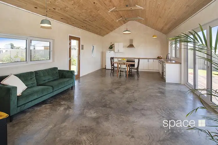 67 Waverley Road, Cowaramup WA 6284