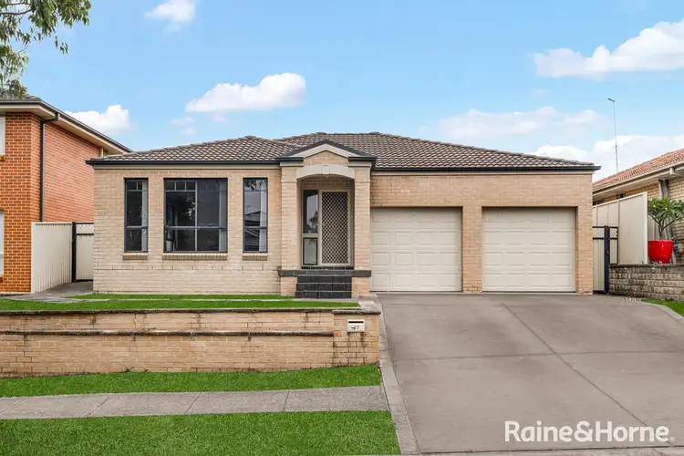 17 Greenhills Drive, Rouse Hill NSW 2155