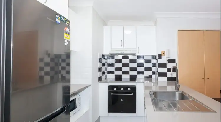 Second view of Homely unit listing, 20/20-26 Anne Avenue, Broadbeach QLD 4218